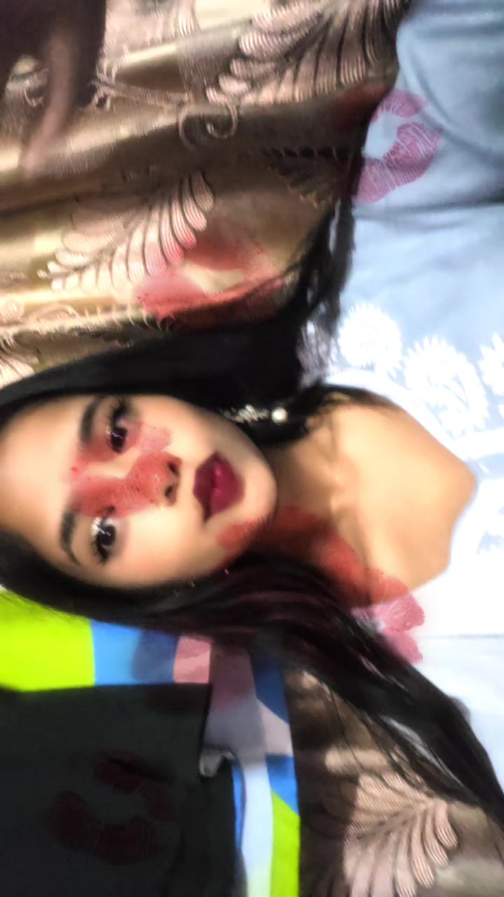 @Shivani🦋🤞🏻