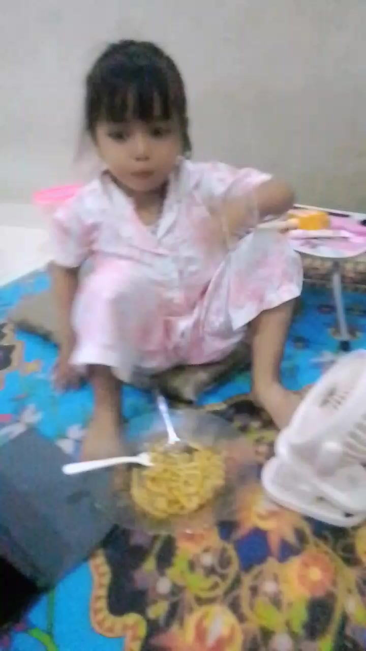 @Amara Dewinta