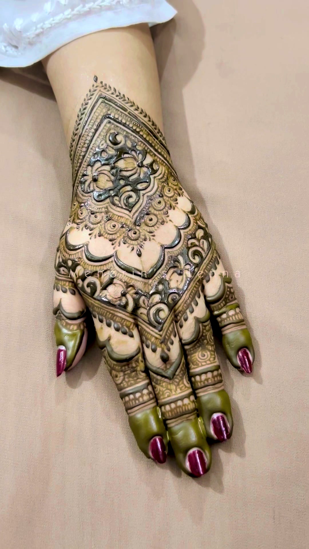 @Meherin's Henna