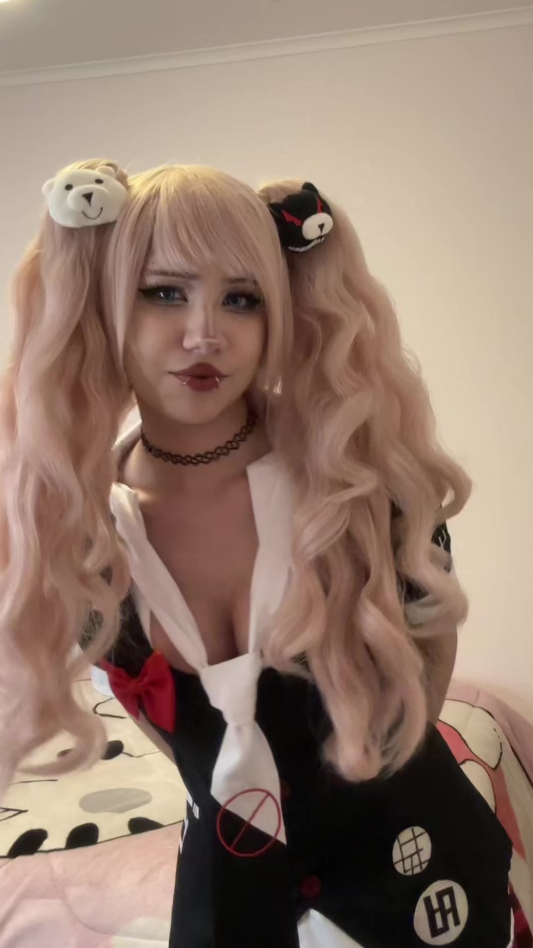 @cannibal.cos