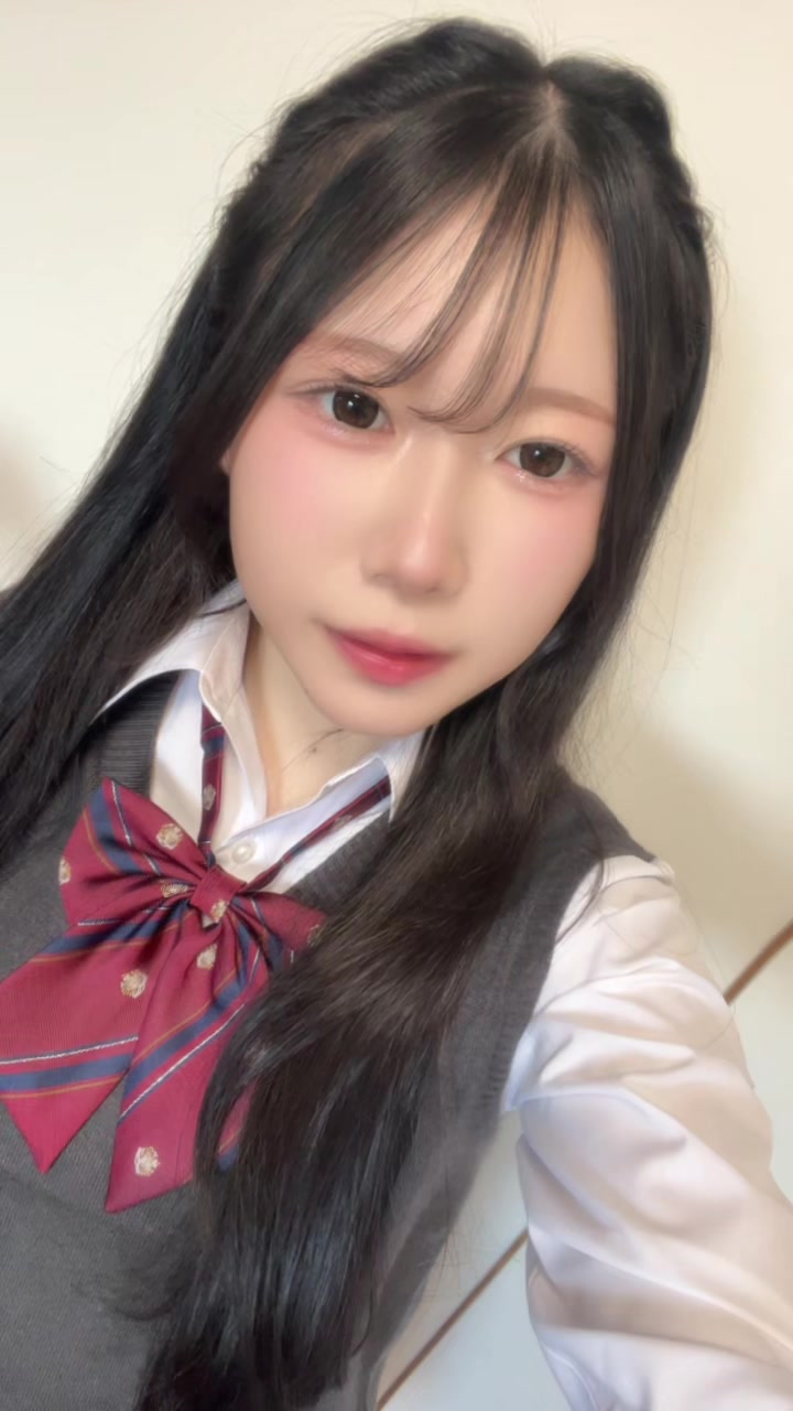 @めいな