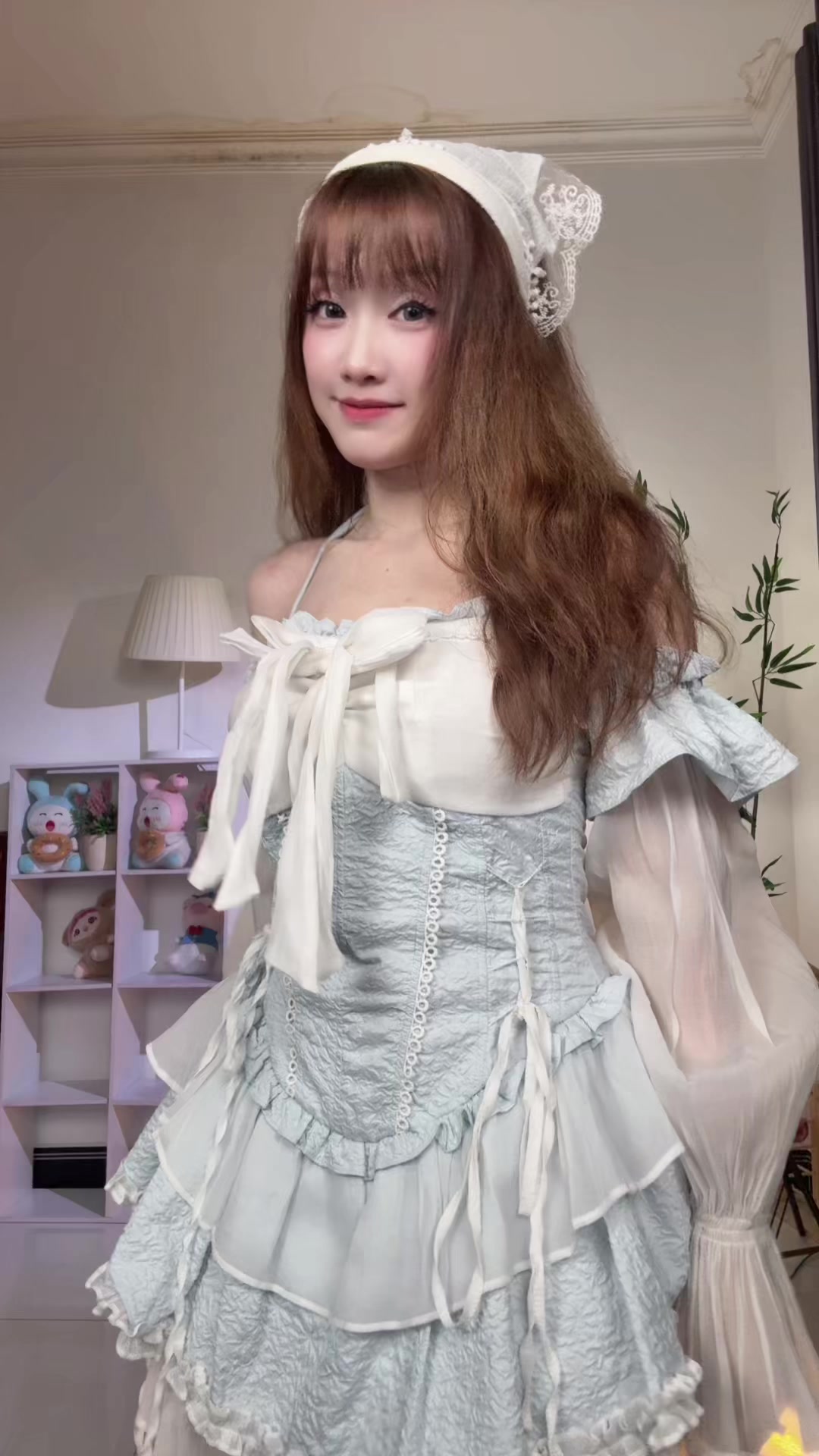 @𝓗𝓪̀ 𝓥𝓲 🌷