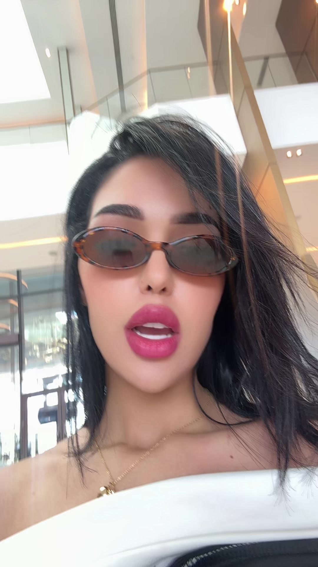 @Oumaima🇦🇪
