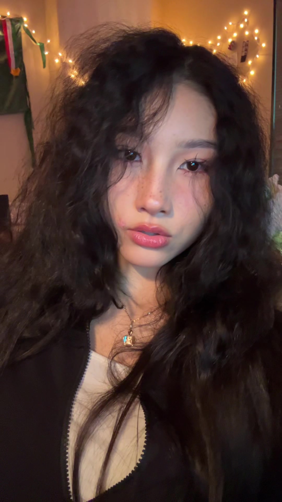 @笑里
