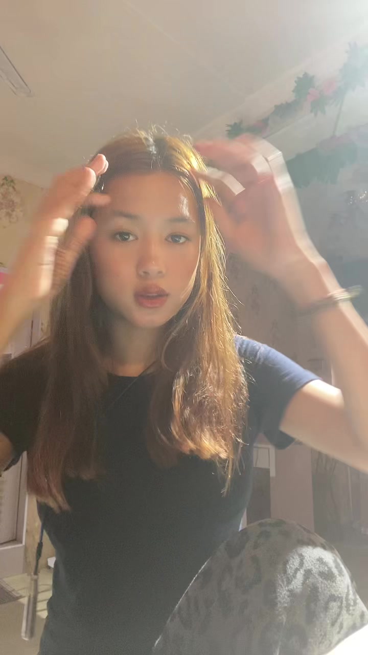 @Riri