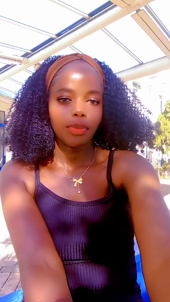 @It's🦋 Her