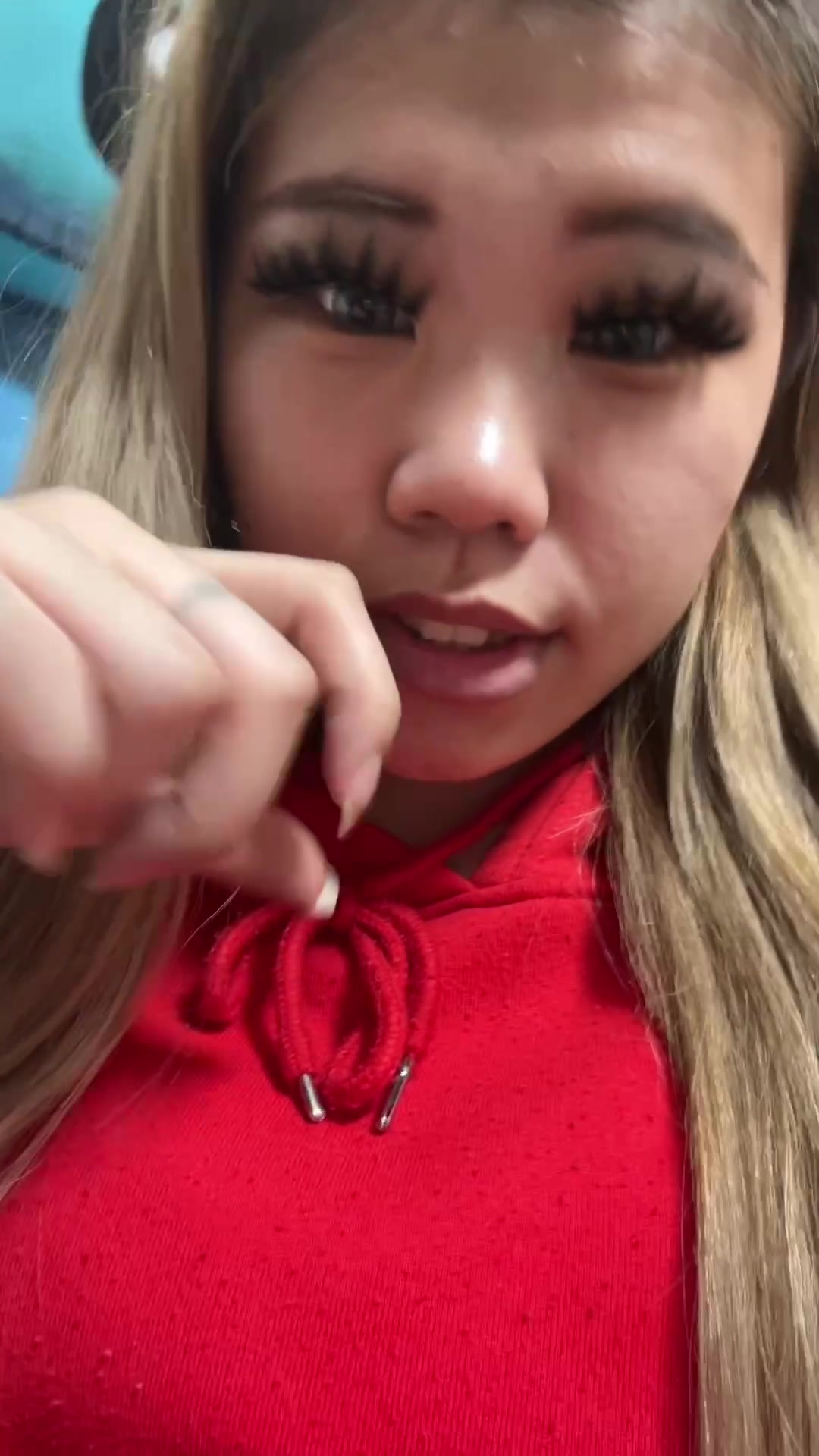 @🐶