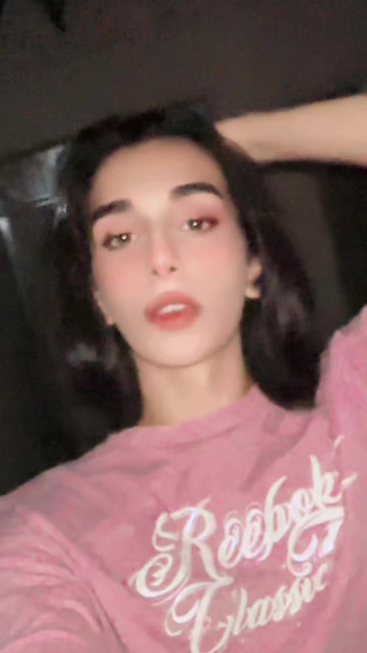 @Feeraaaaa