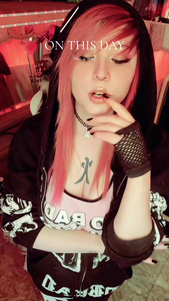 @CelestialFey 🇨🇦