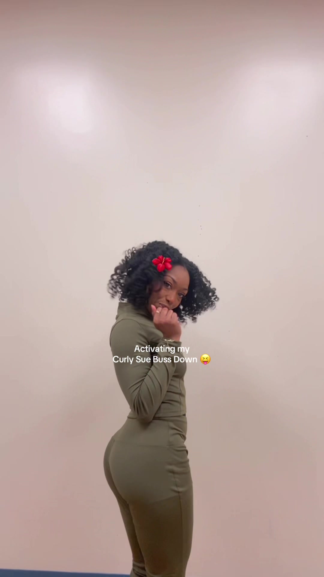 @AngelineLala
