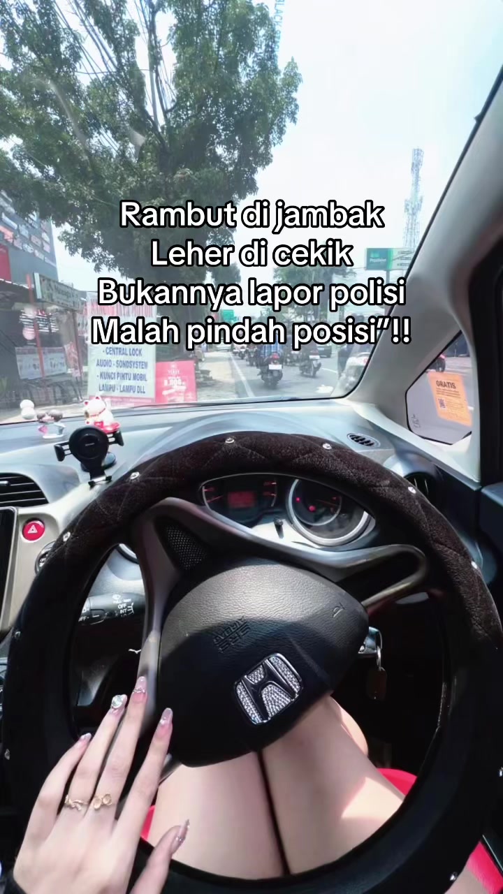 @Istri bodong