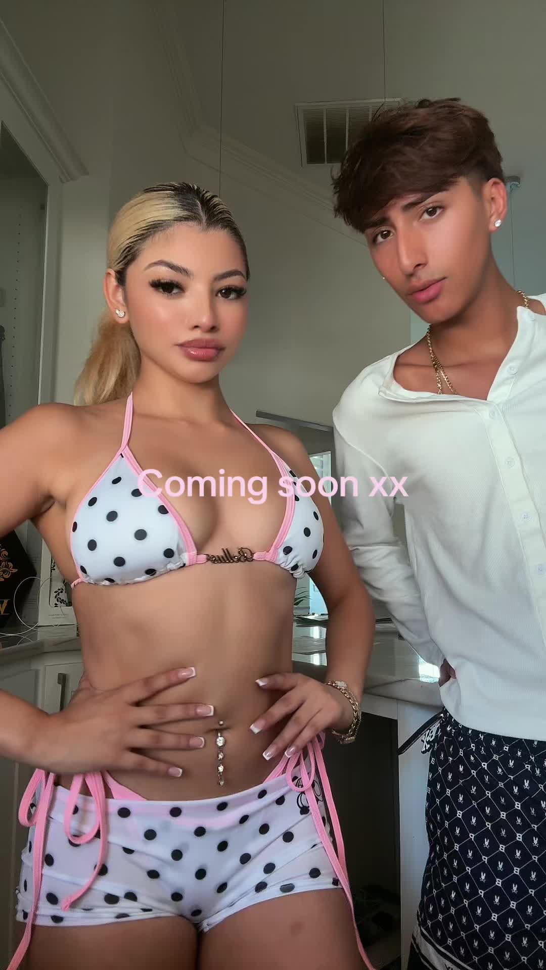 @BELLUSAPPAREL