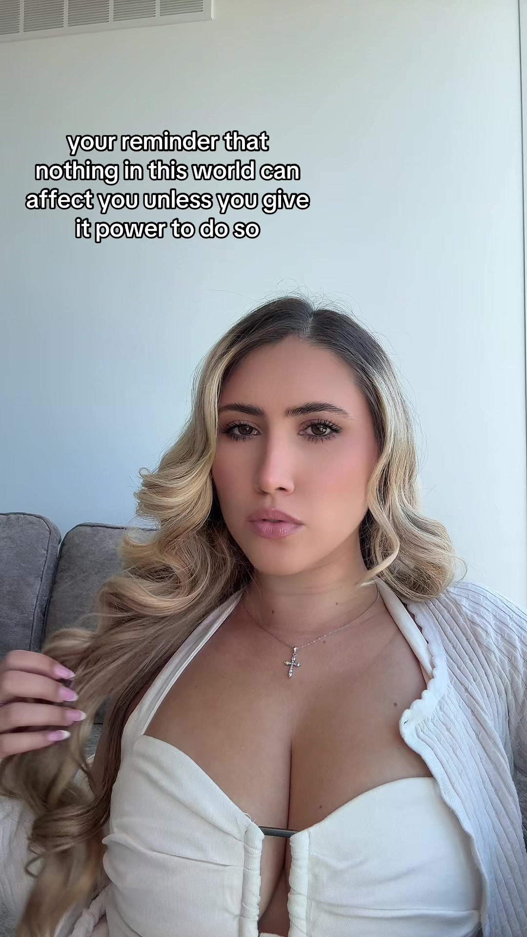 @Gabriela Raiciof