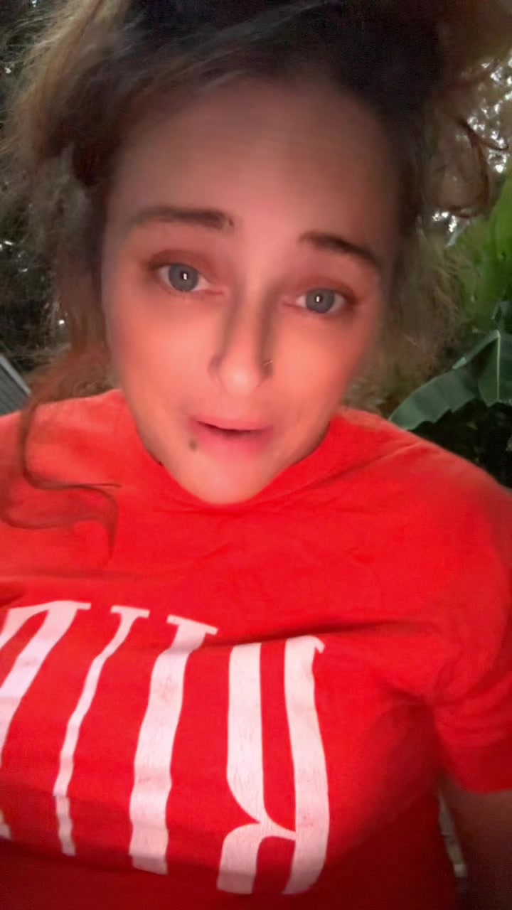 @queenmal