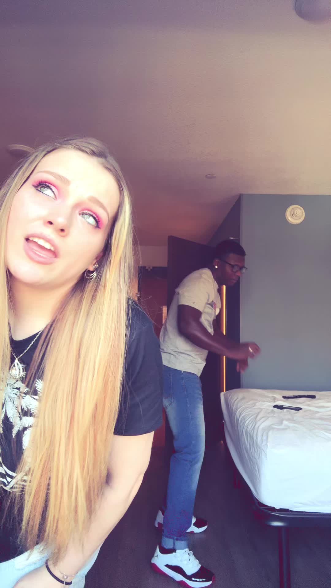 @elisabethperkins01