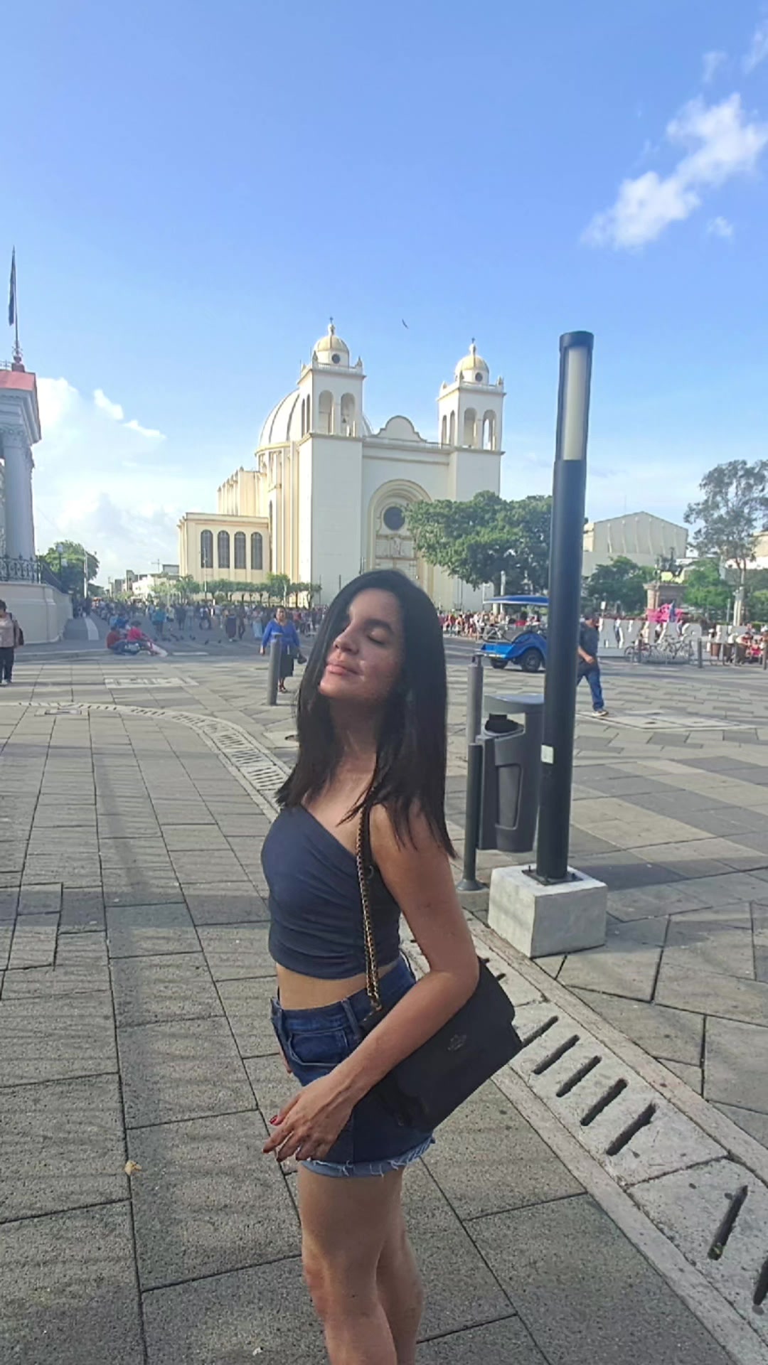 @Lauren Lugo Bendaña