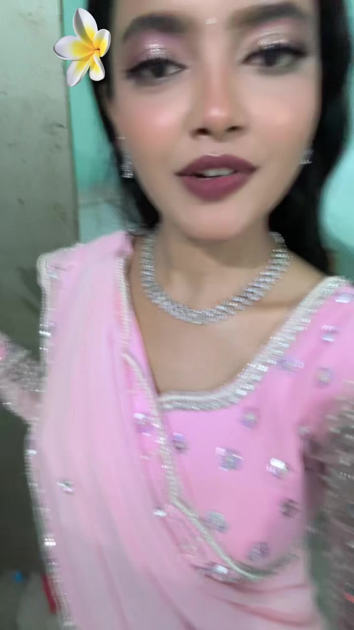 @Shalu💗