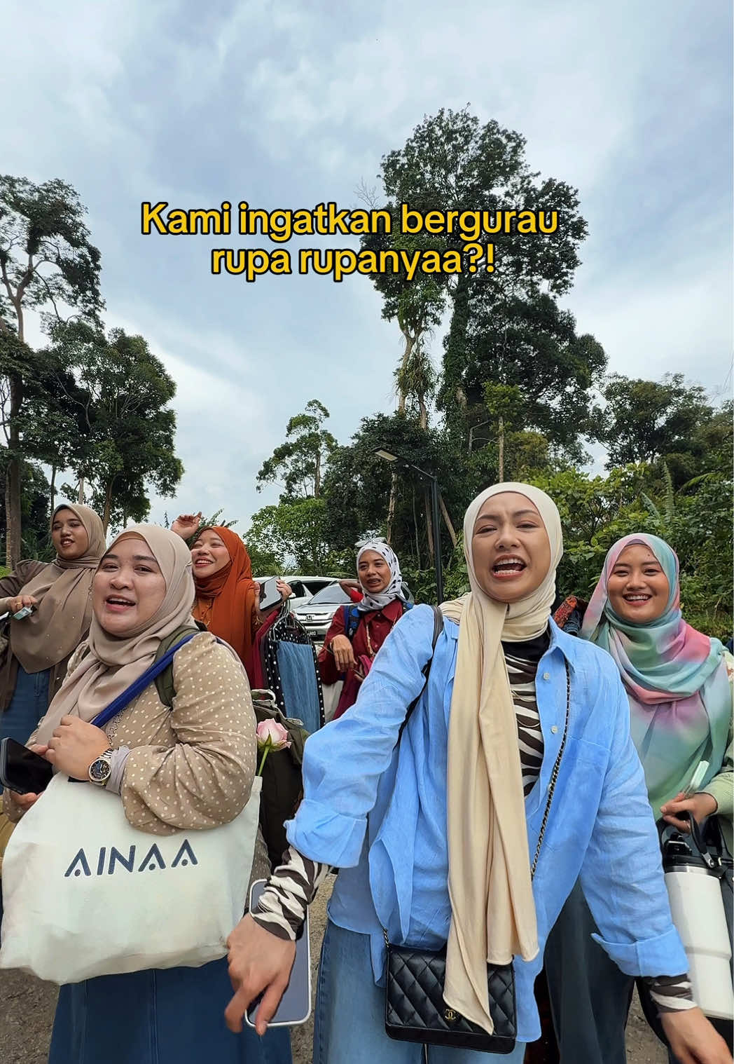 @AINAA