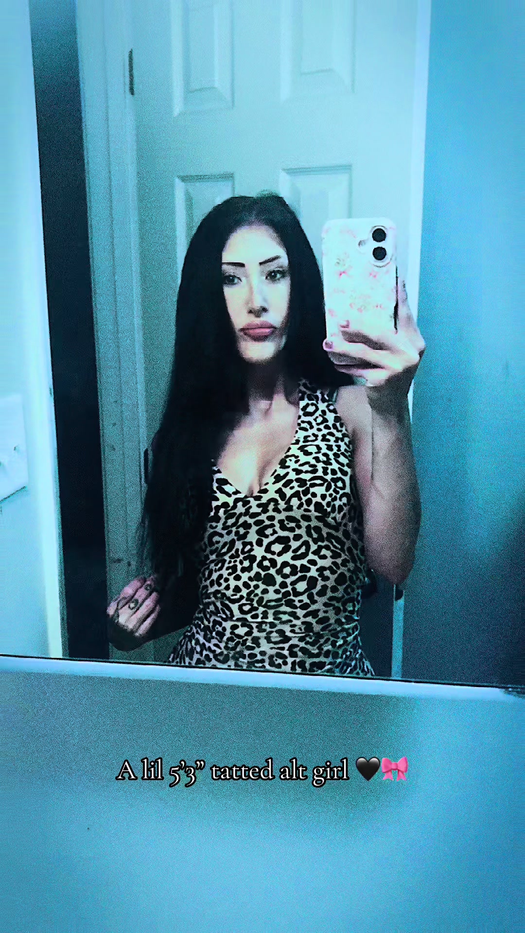 @𝔙𝔯𝔦 𝔐𝔞𝔯𝔦𝔢 🖤🕸️
