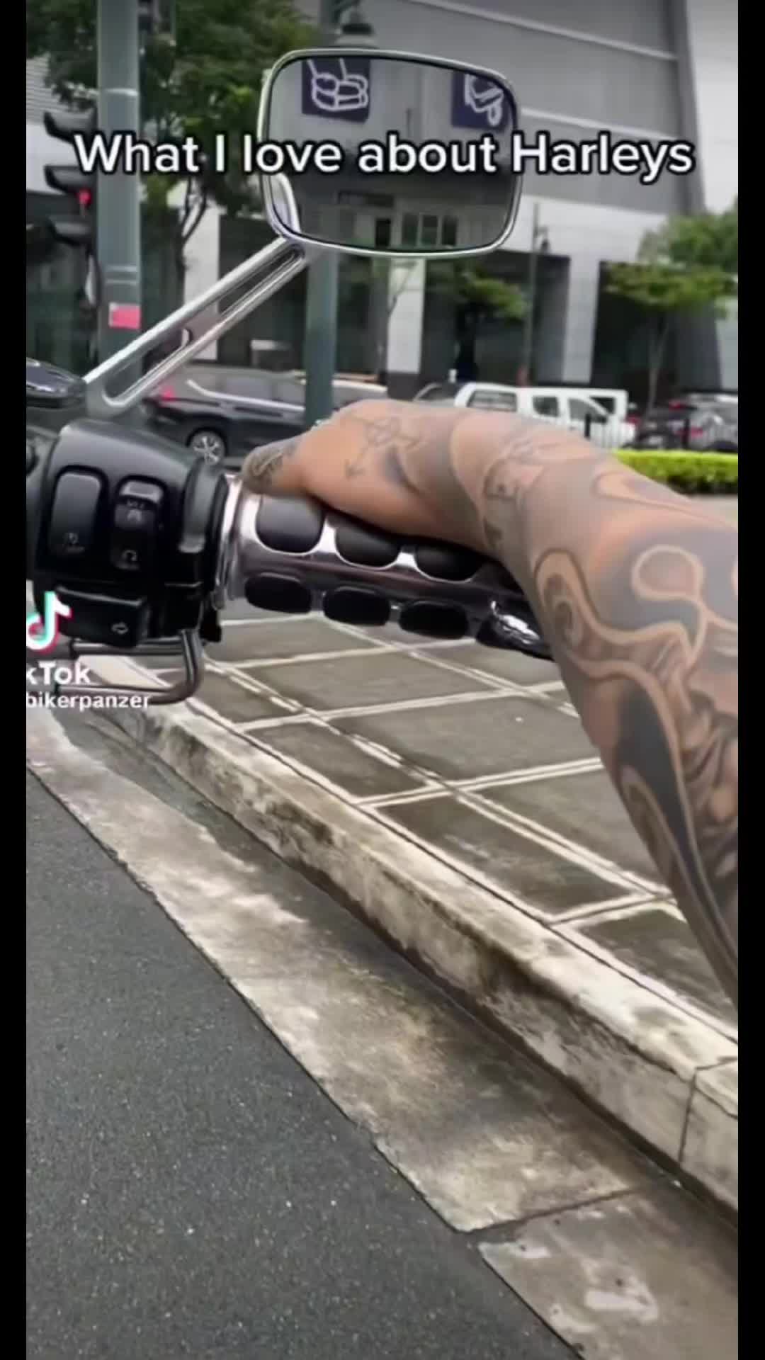 @ɢʀᴜʙʏ ɢᴀʀᴀɢᴇ🦅🛵