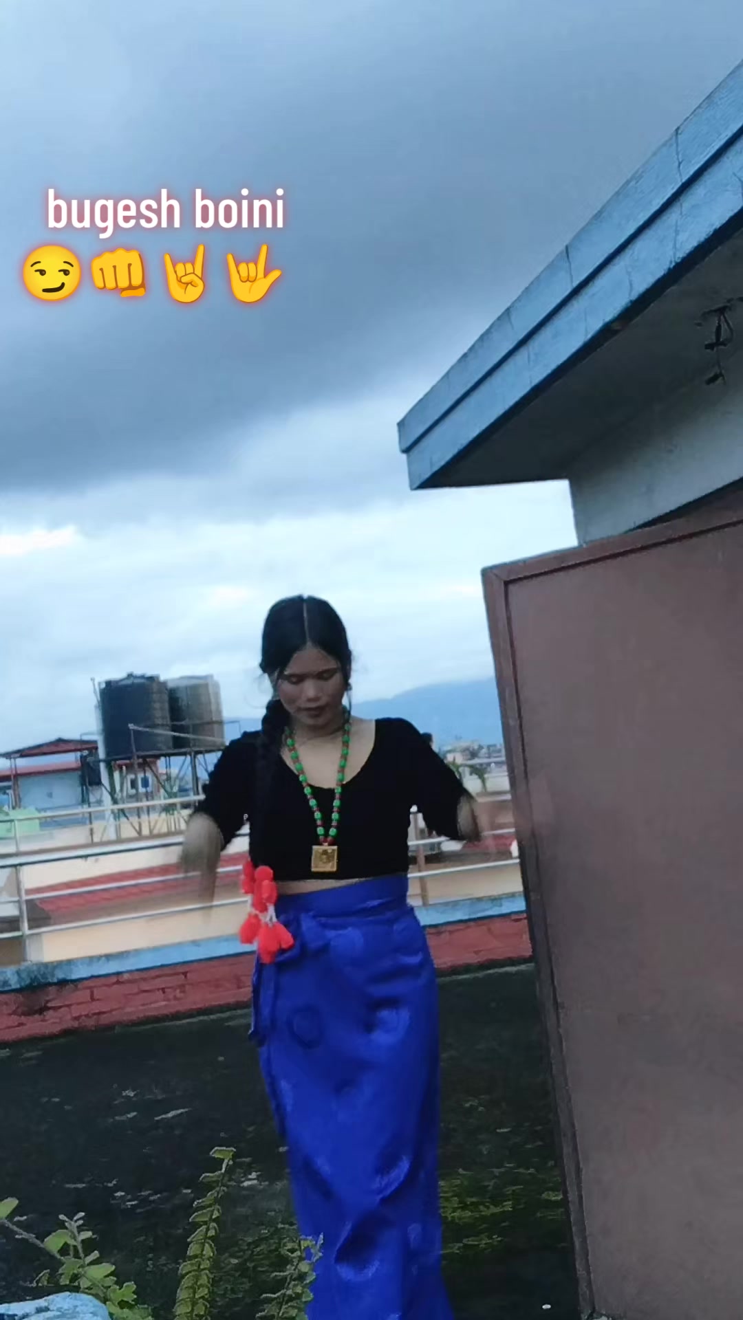 @🥀TamangNi🦋Rani 👑🌺