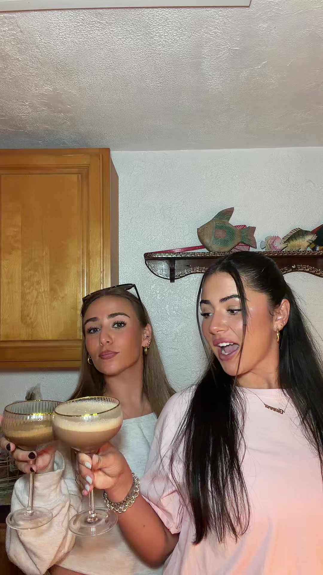 @Gi