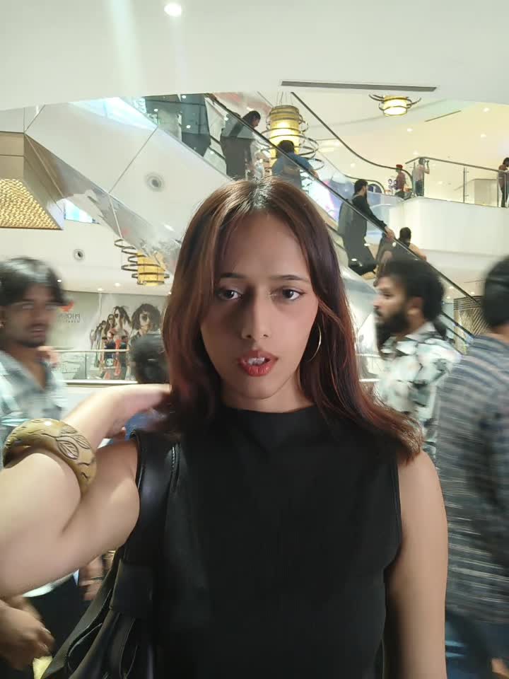 @Simplyvishakha