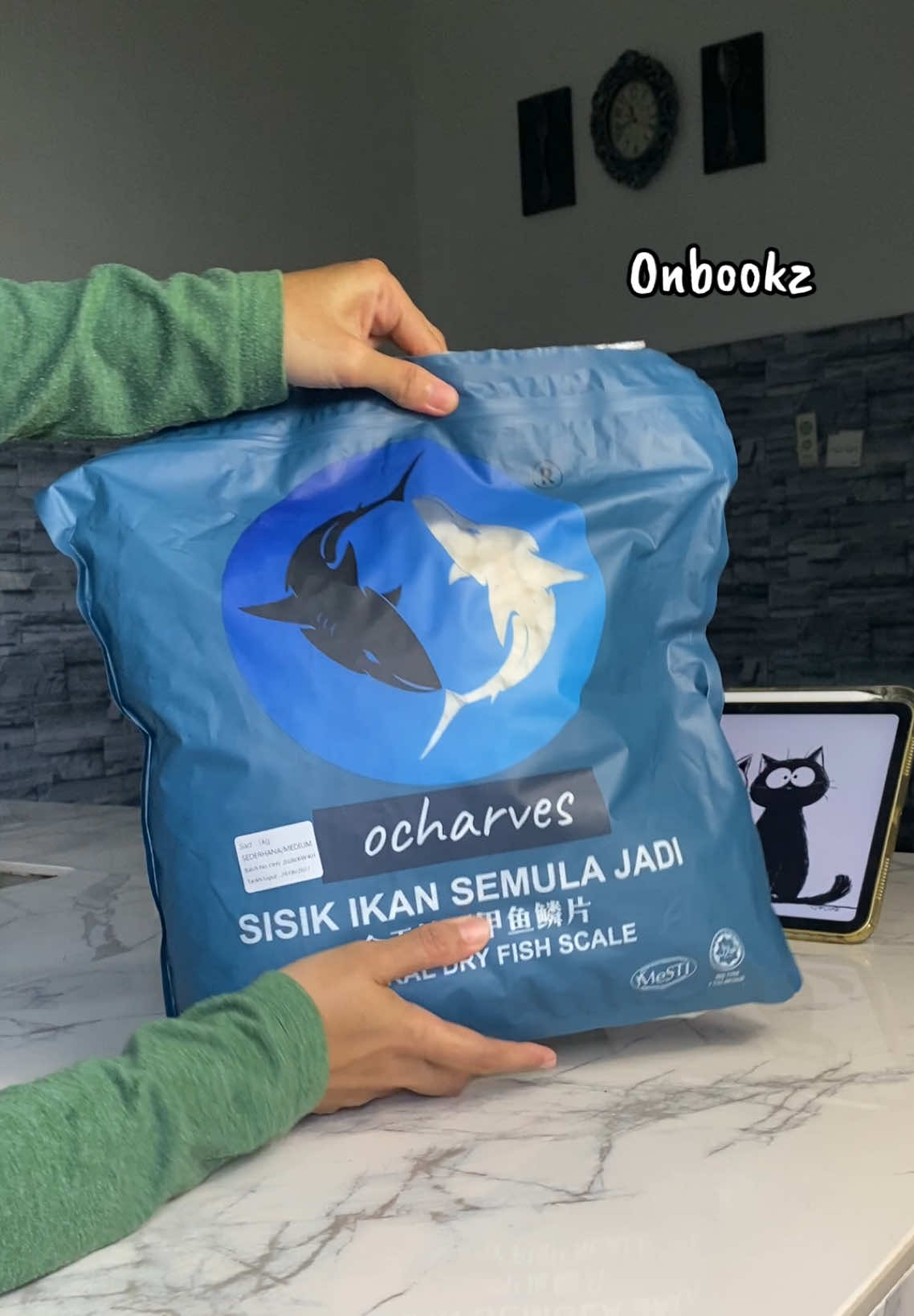 @Onbookz