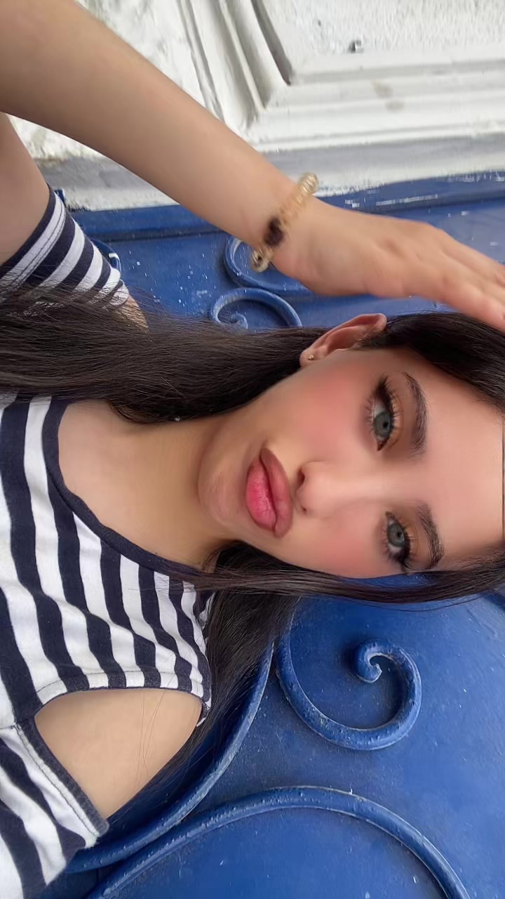 @🪬