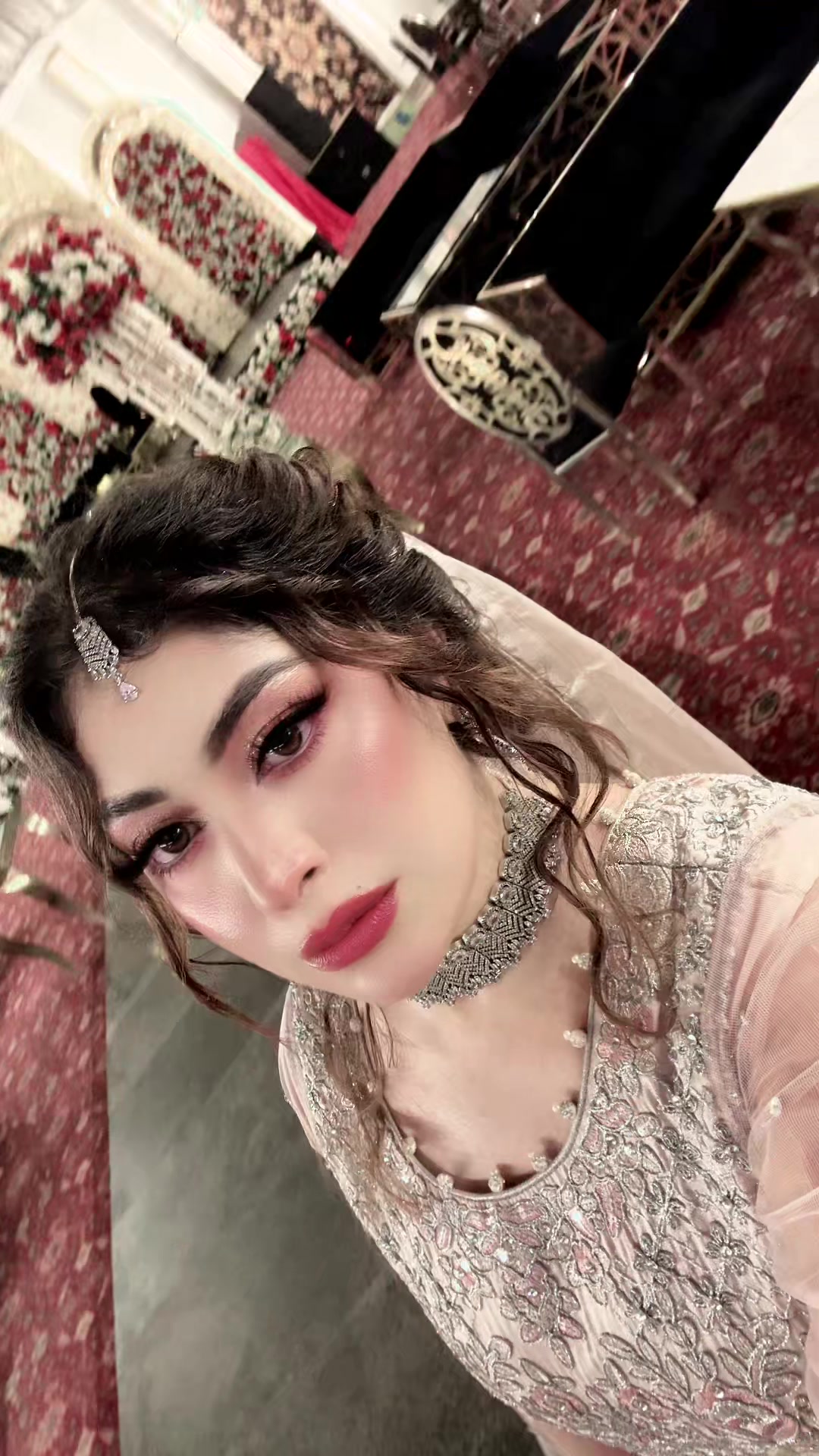 @Maham Mughal👑