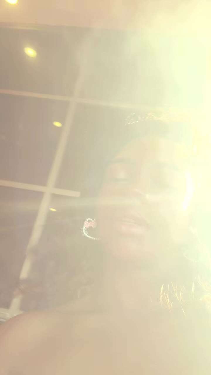 @sostunna