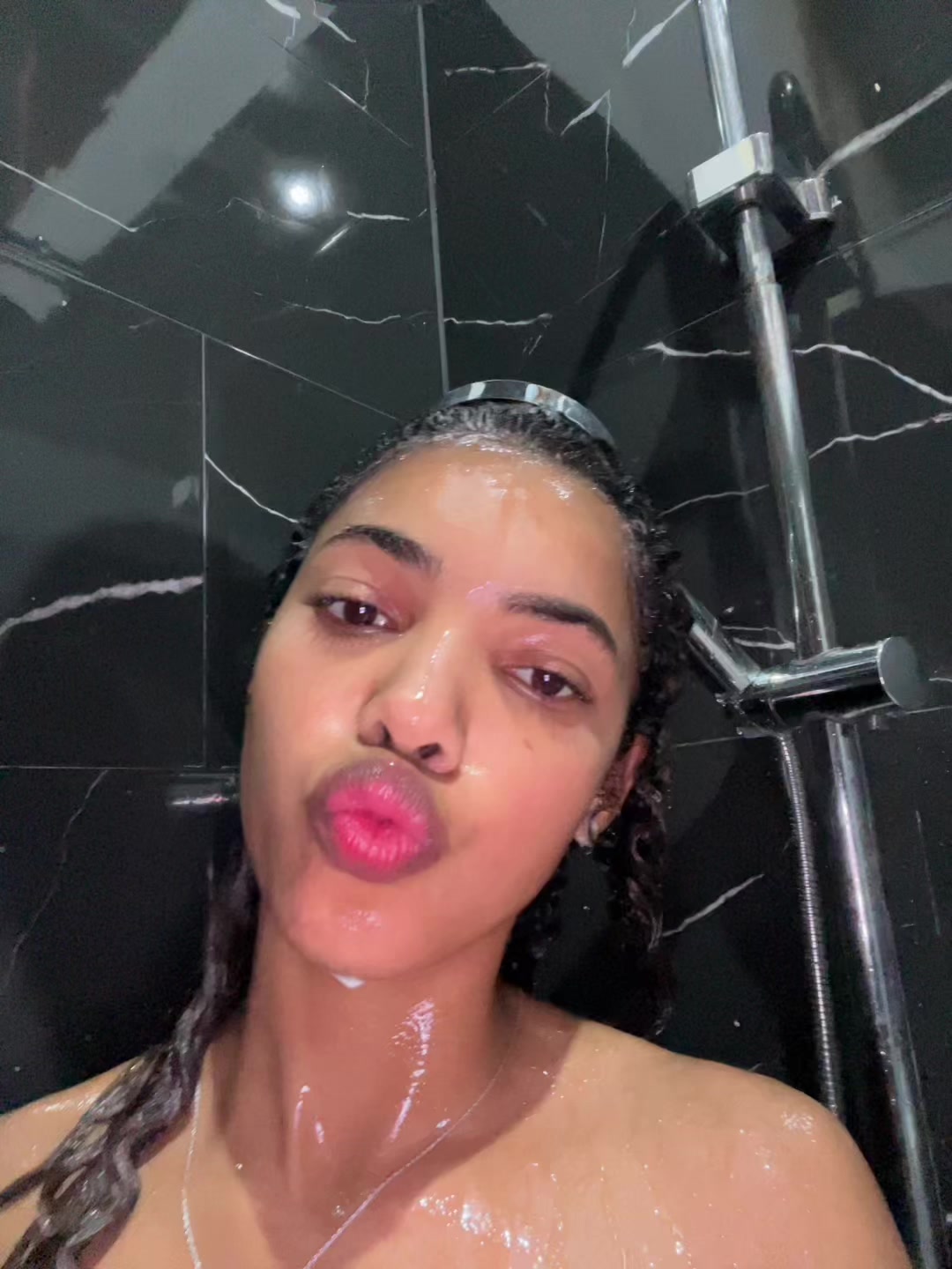 @Ary_.e🎀💅🏽