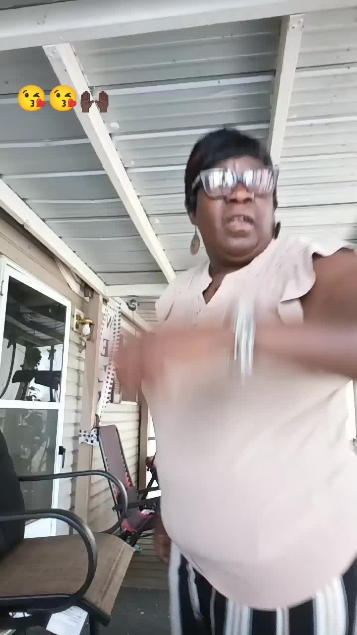@auntee_carol4life