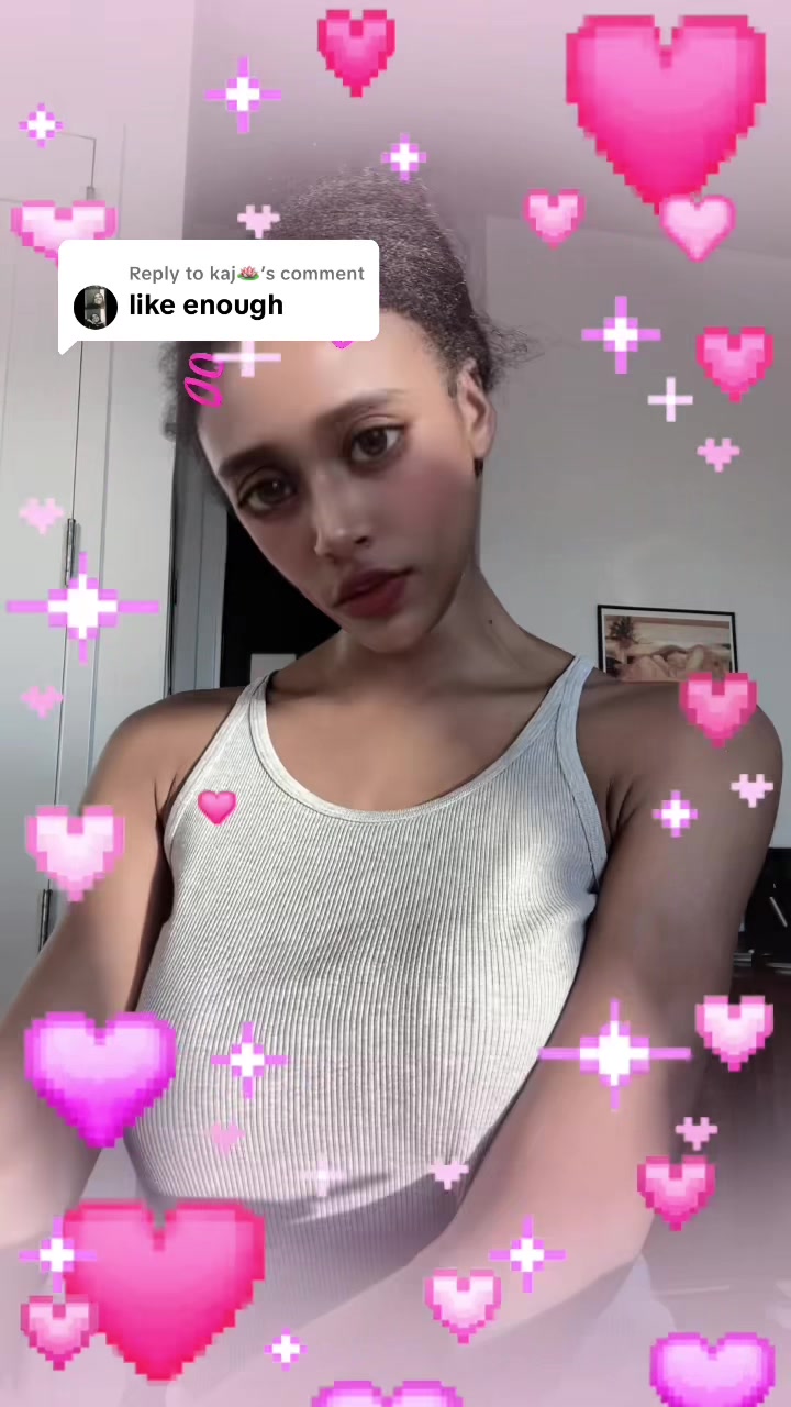 @skinny legend😘