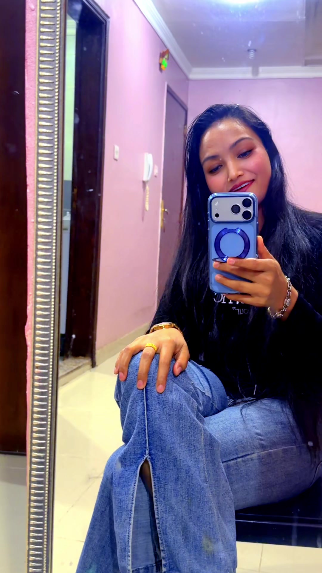 @Radhikabaral