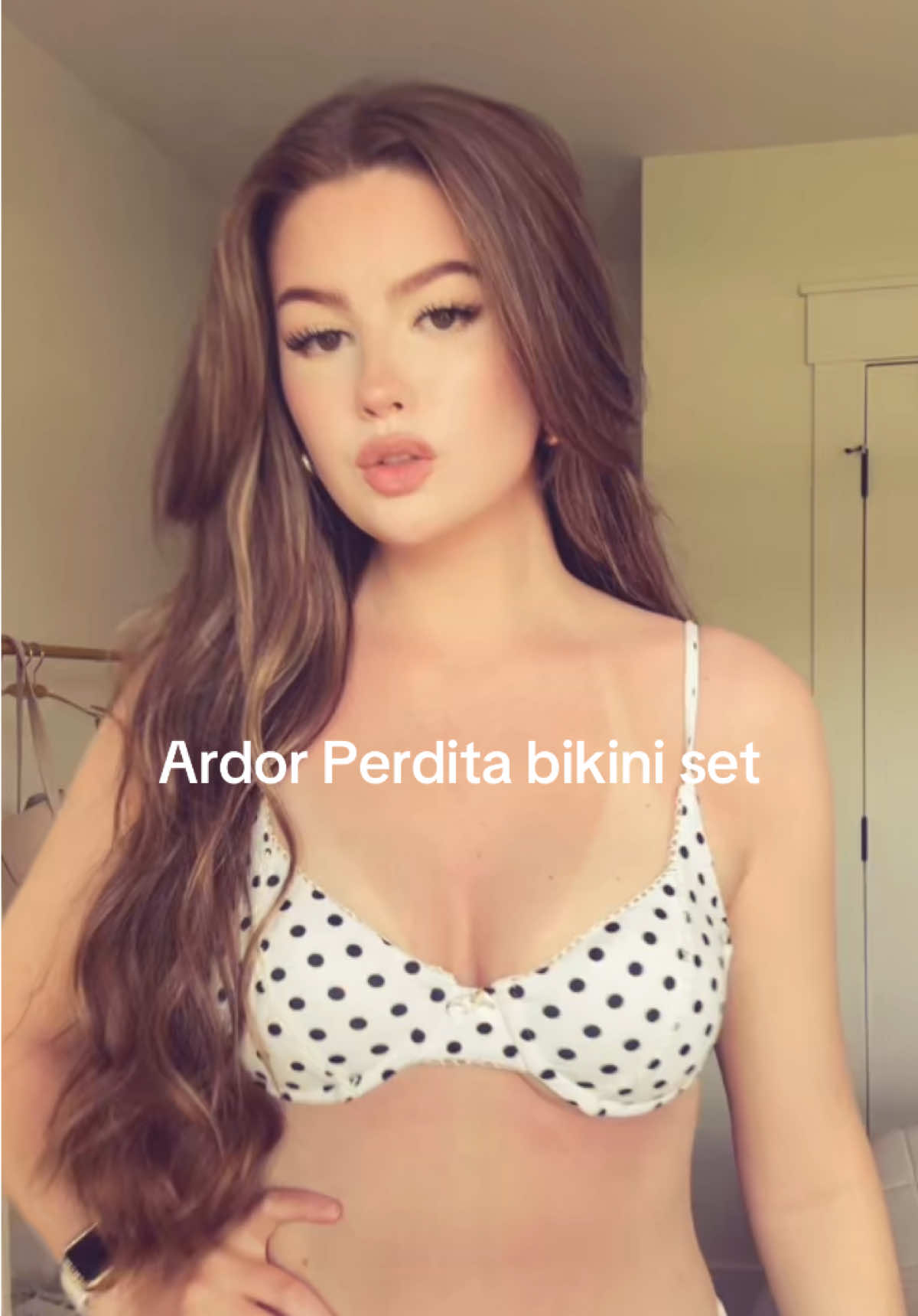 @ashleyardor