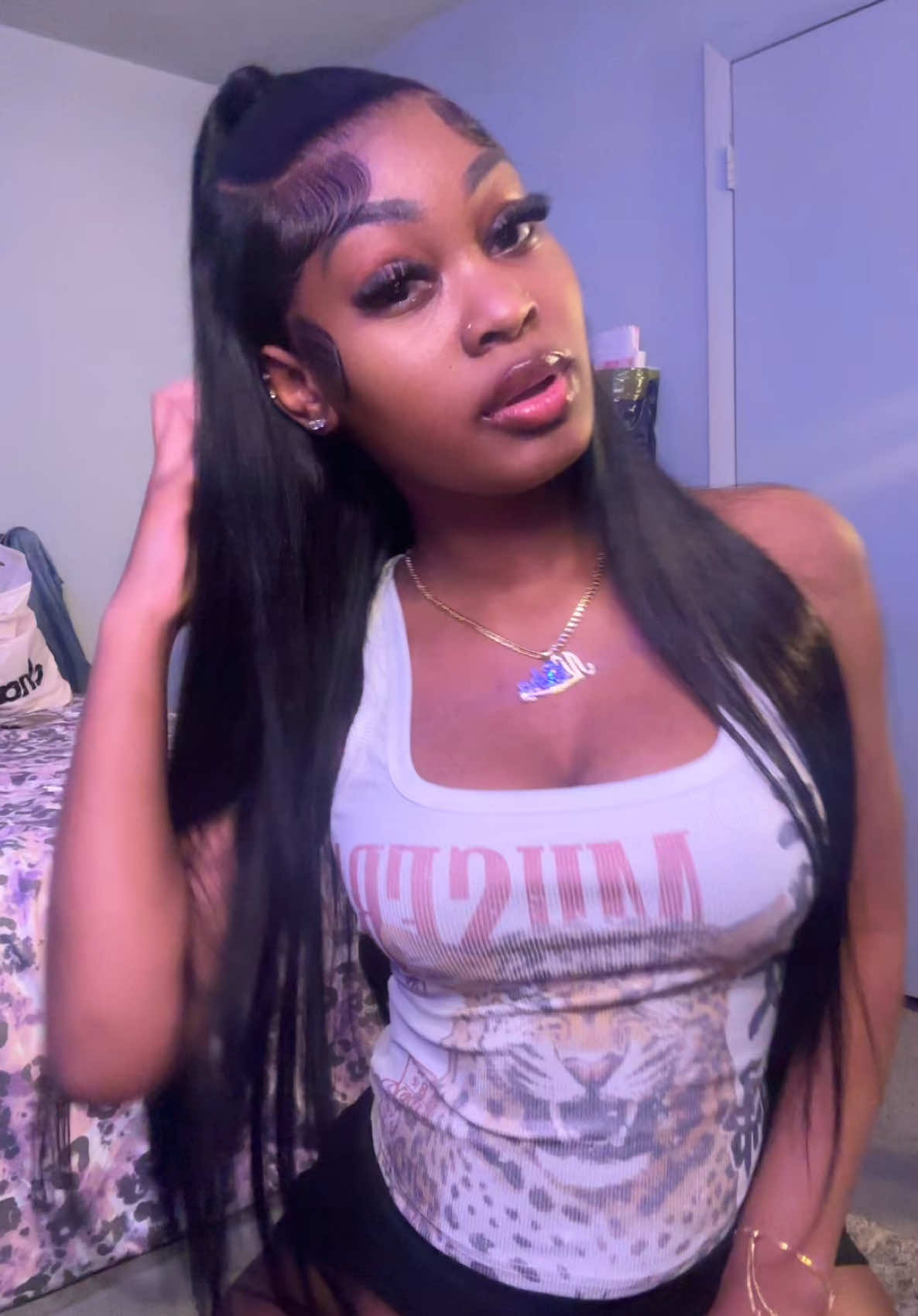 @Sadity Nisha ᥫ᭡