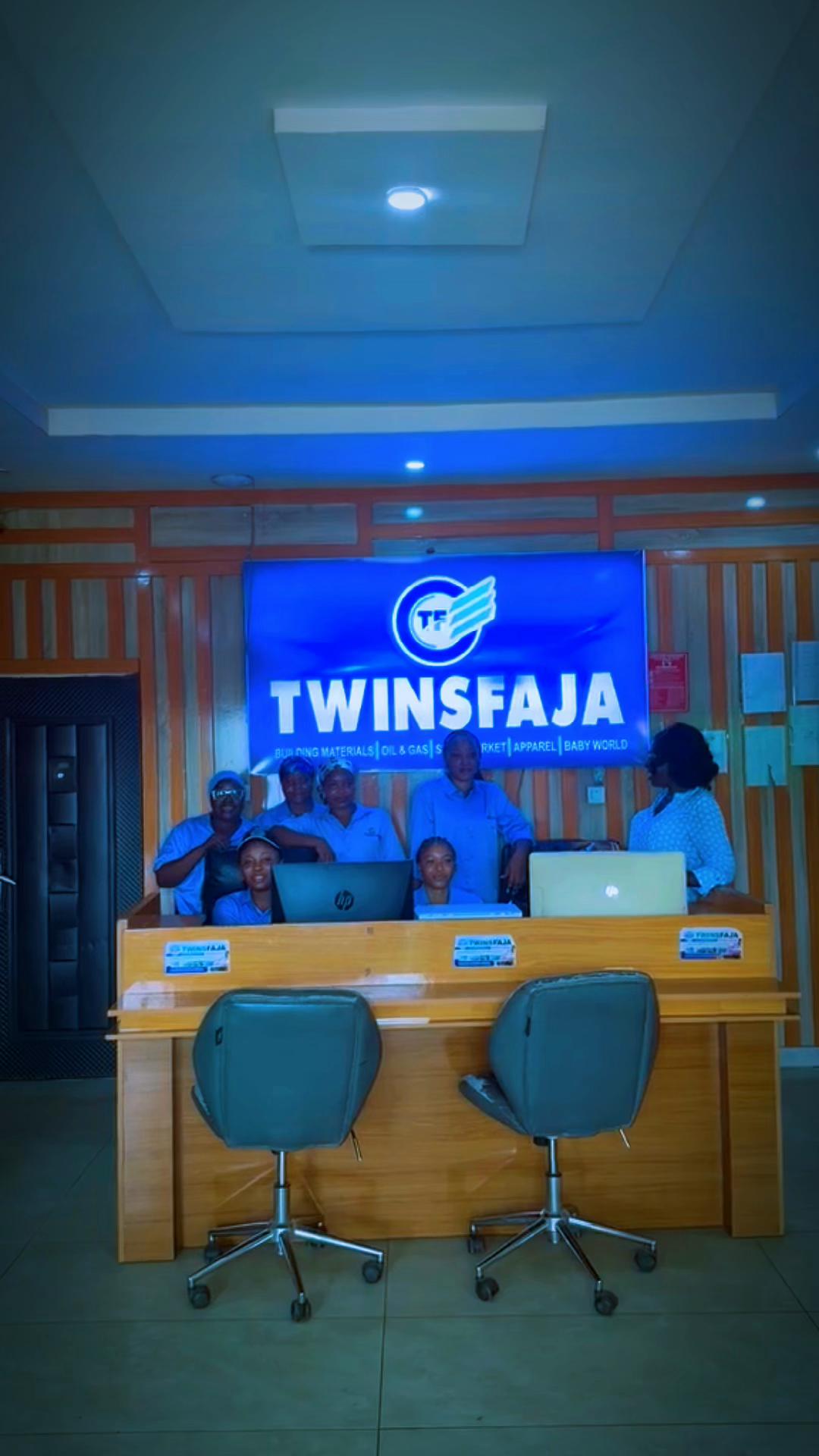 @Twinsfaja