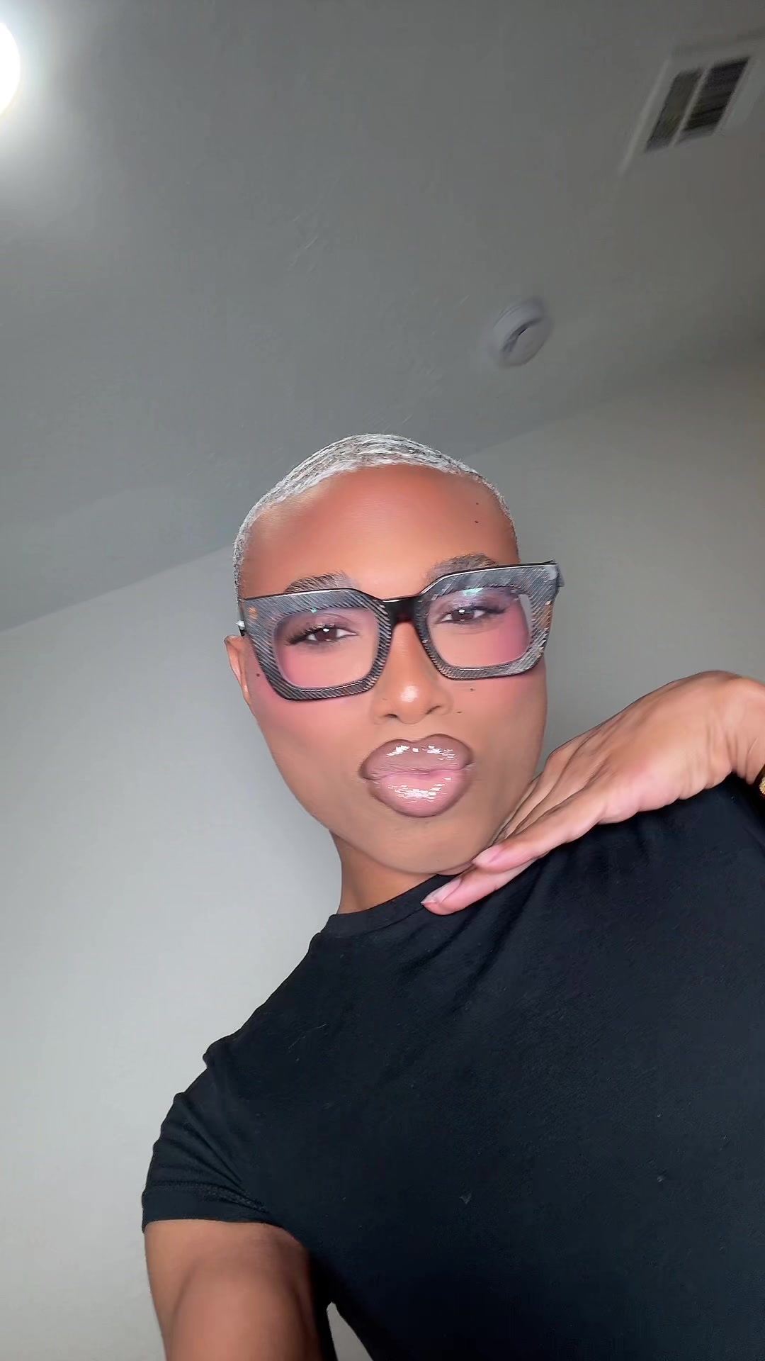 @otisgreenmua