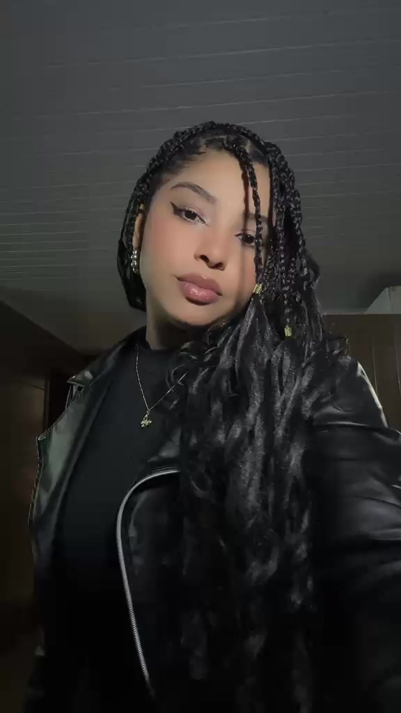 @🖤