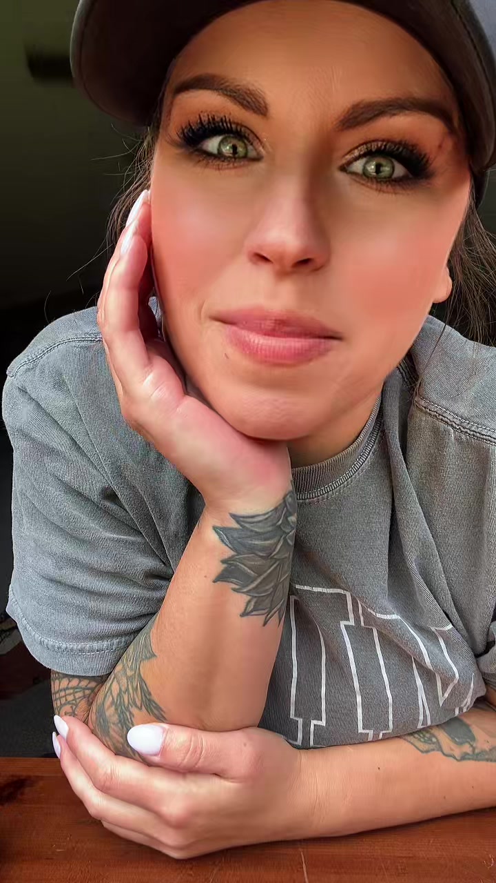 @jleighb700