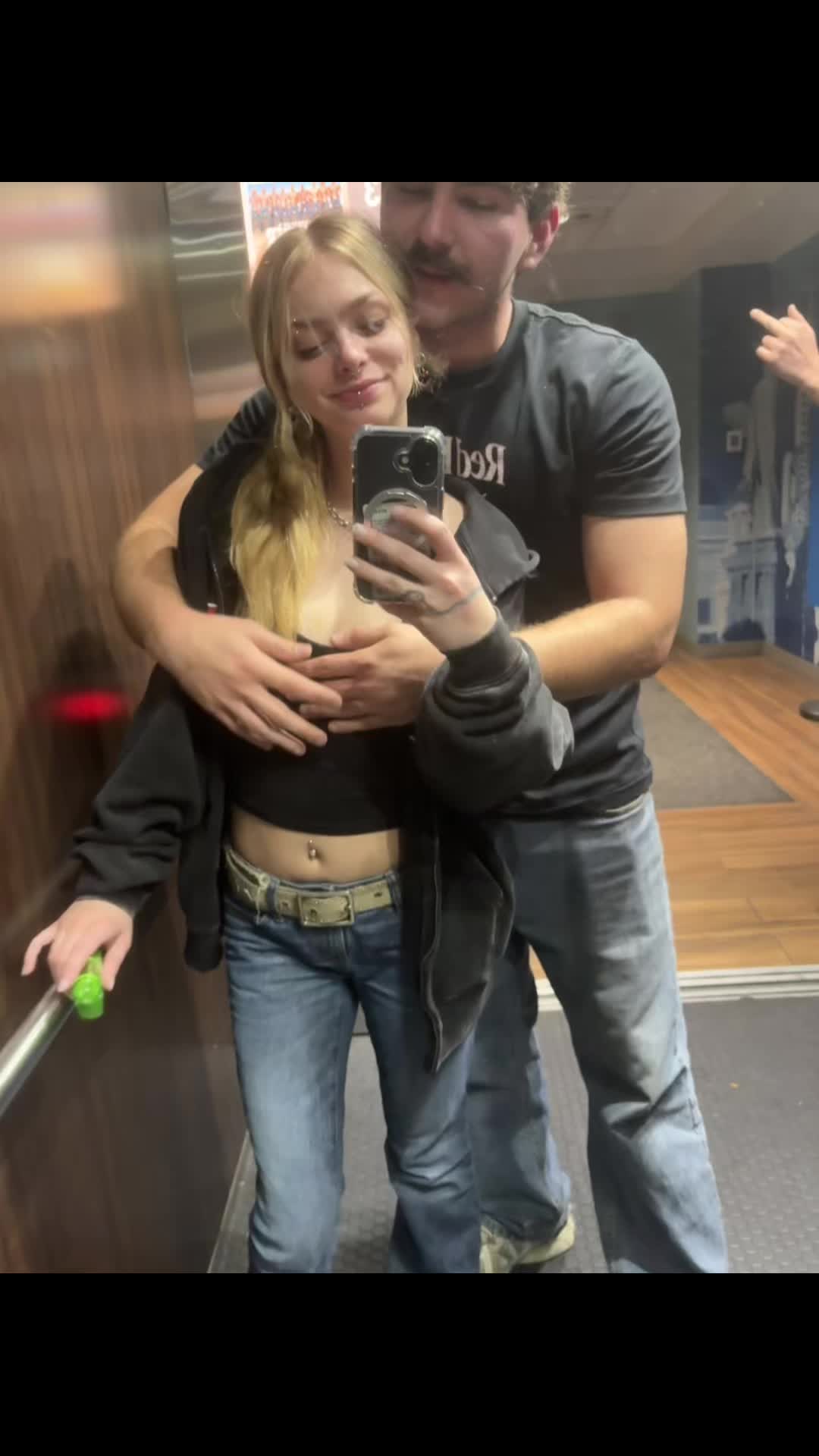 @Aunteeeee