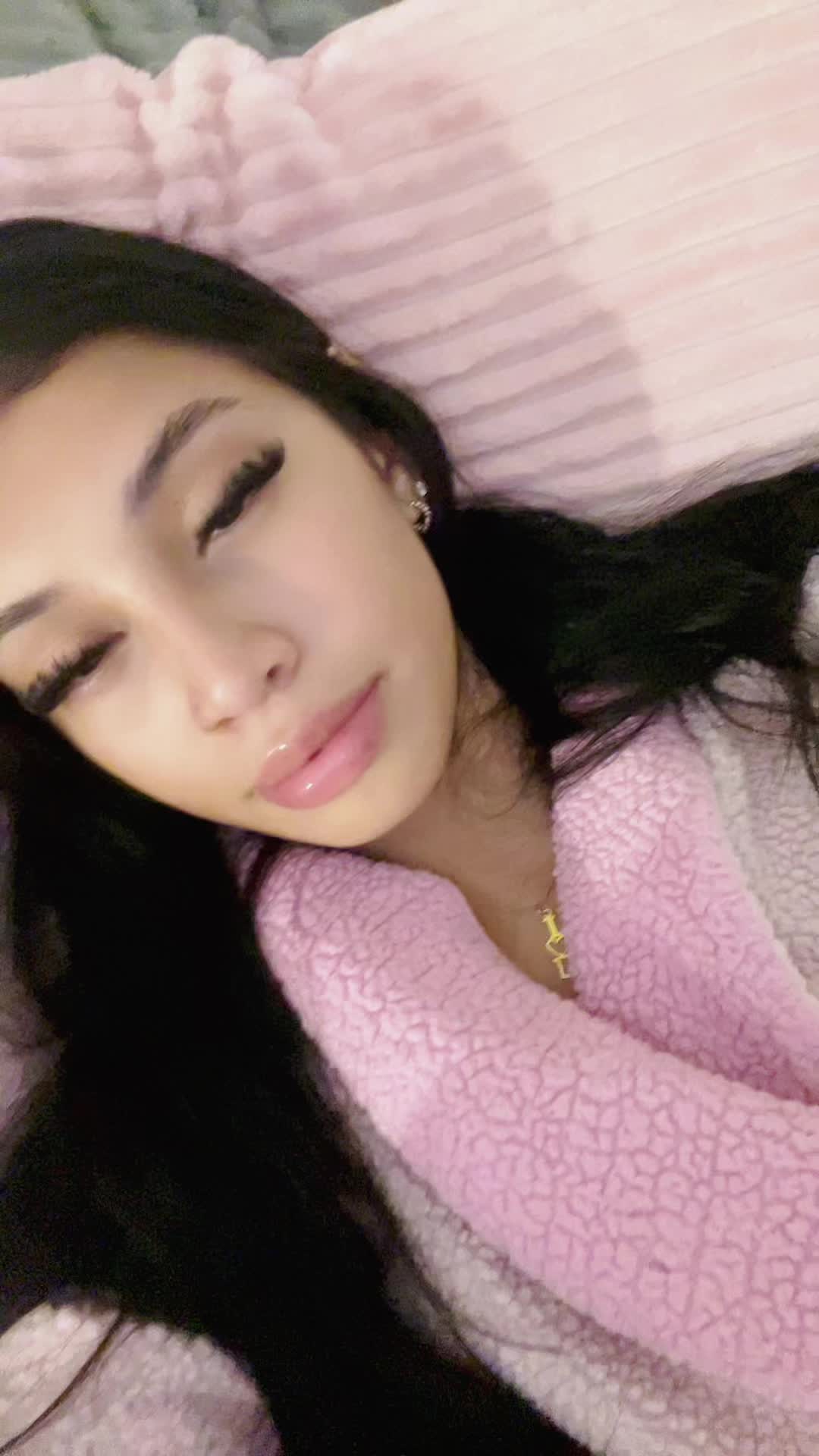 @7