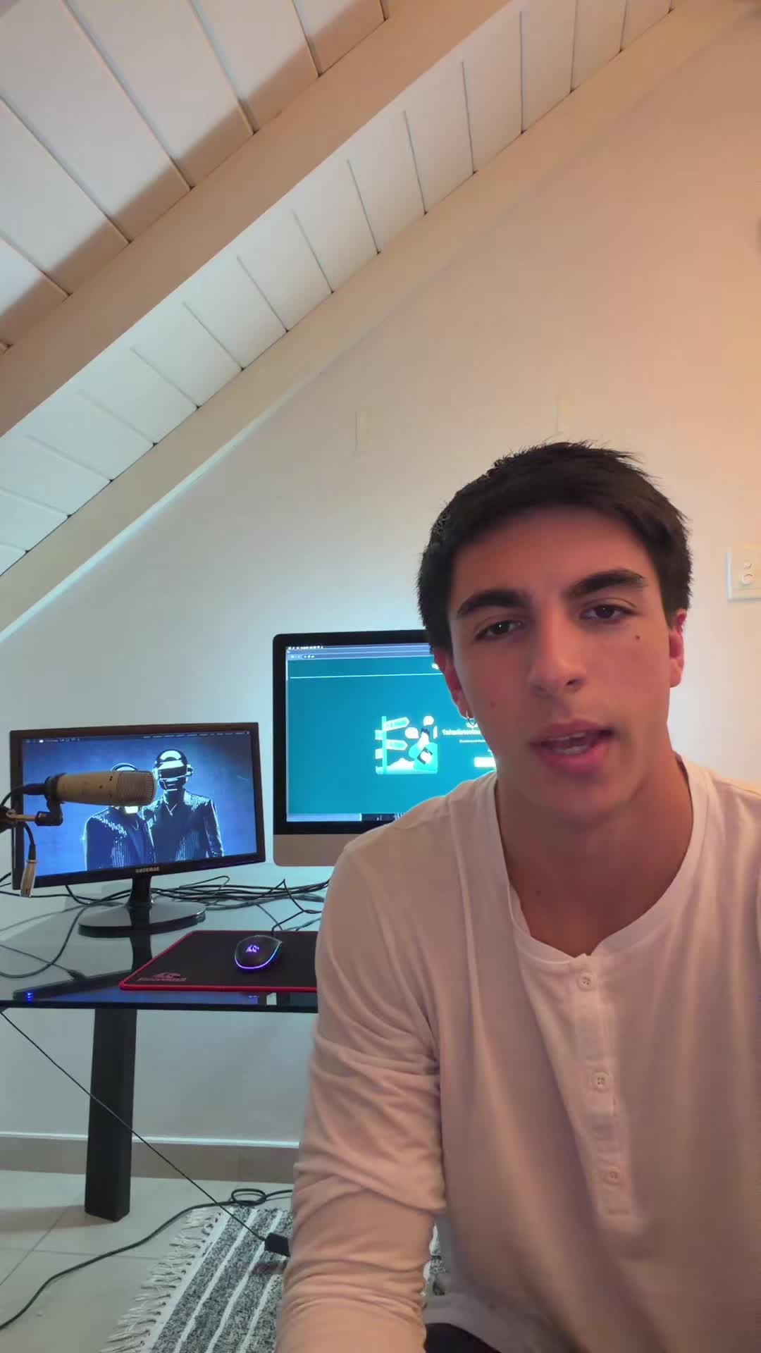 @zerotofounder