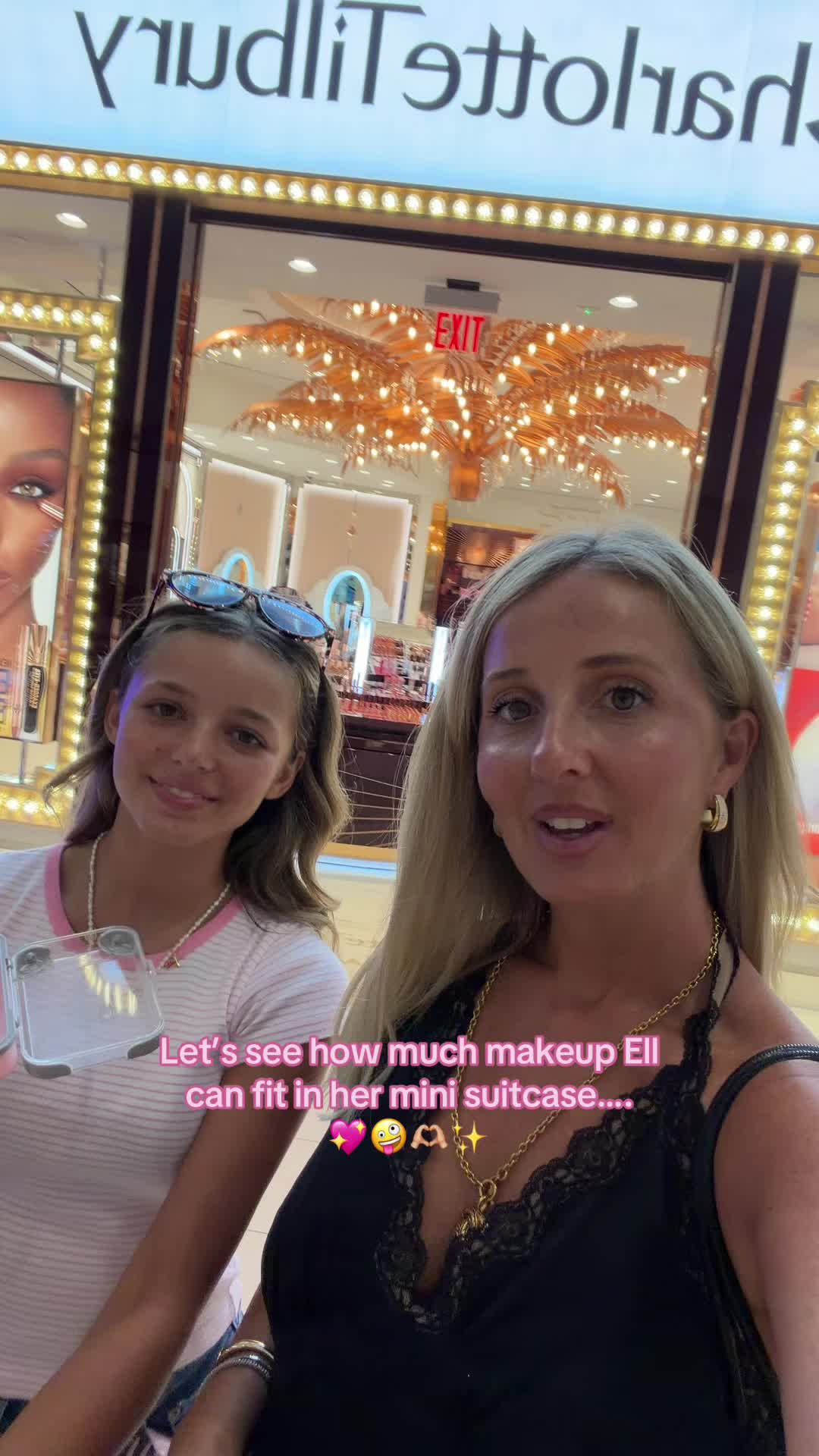 @Chas & Ell 🦋💕