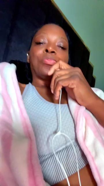 @Sexy😍Chocolate🍫Aquarius♒️