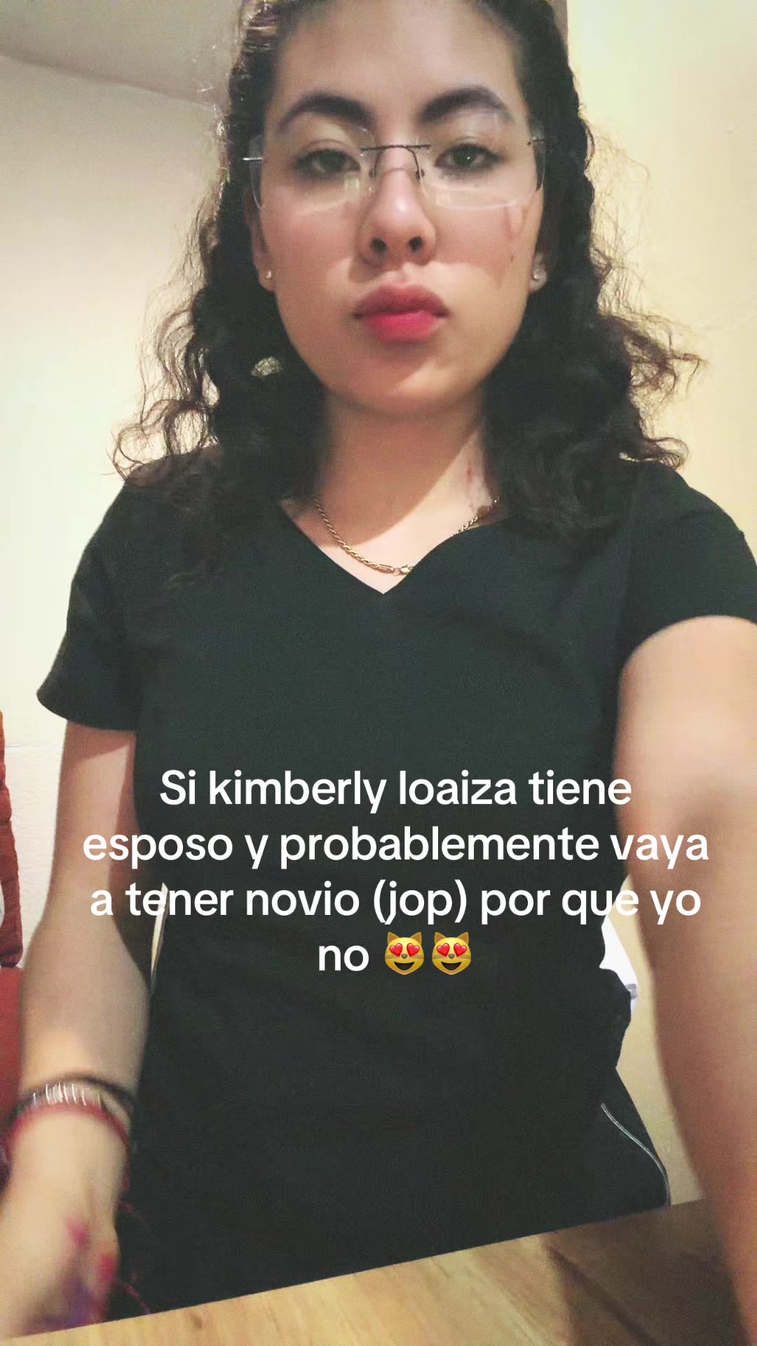 @Victoria Anah&iacute; Monro