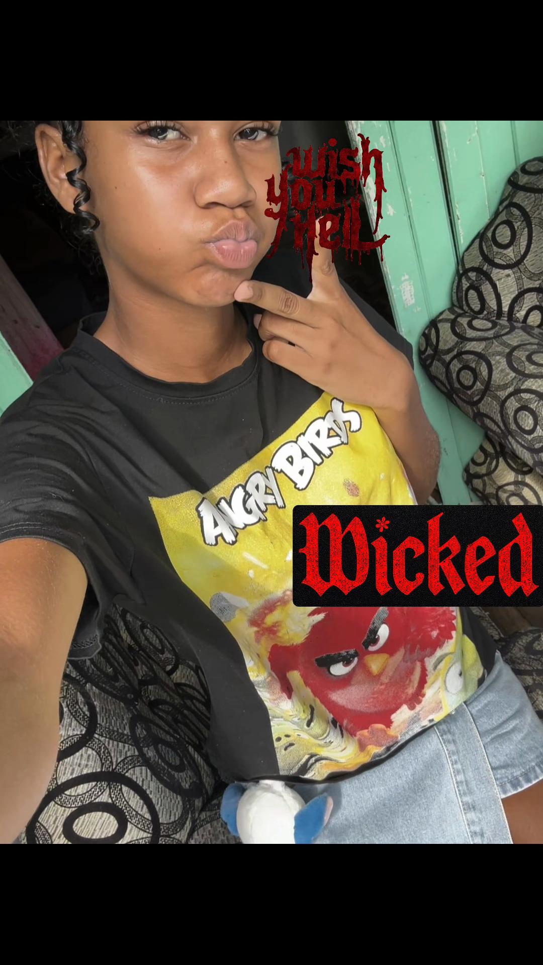 @Nia