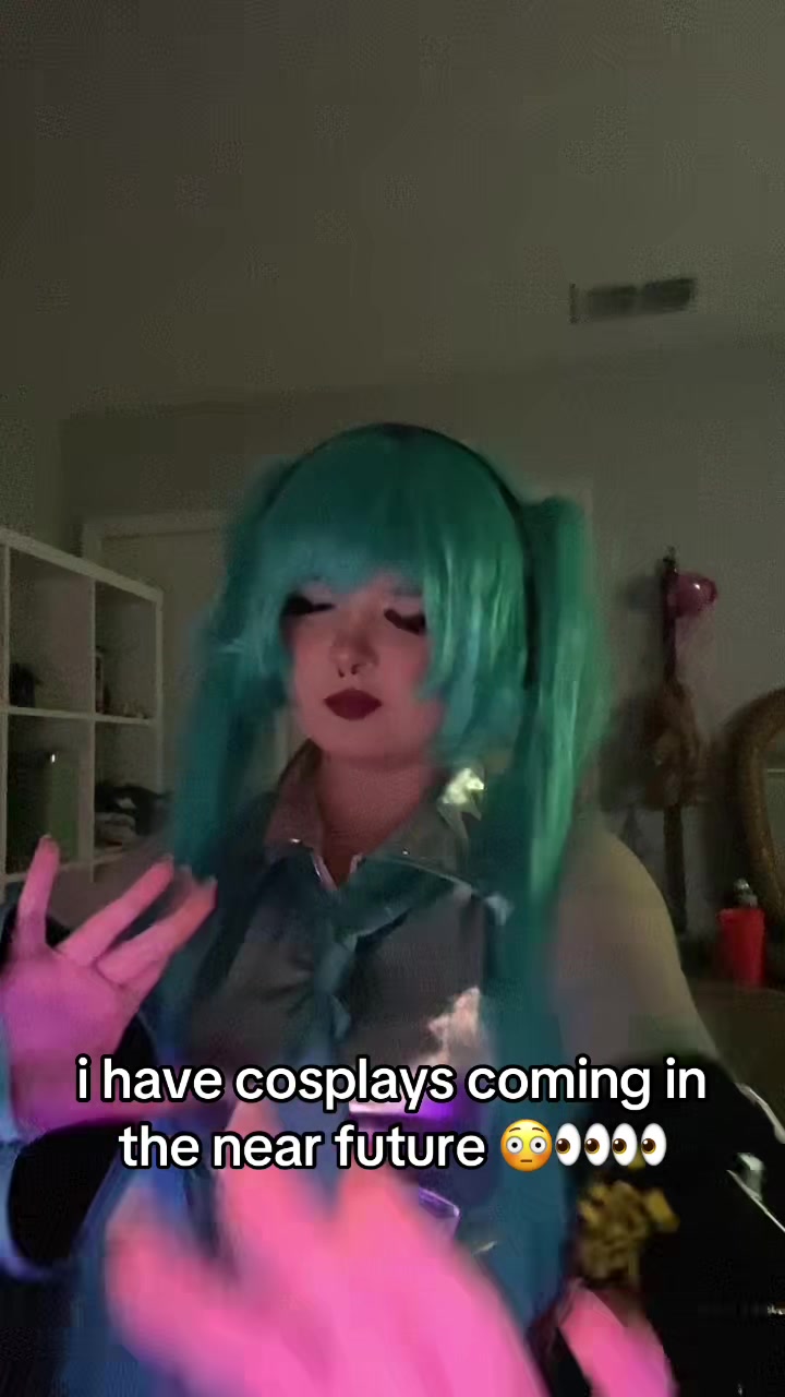 @⨷ lilz ४ ⨷