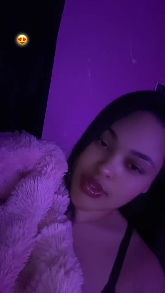 @Honeyamour___